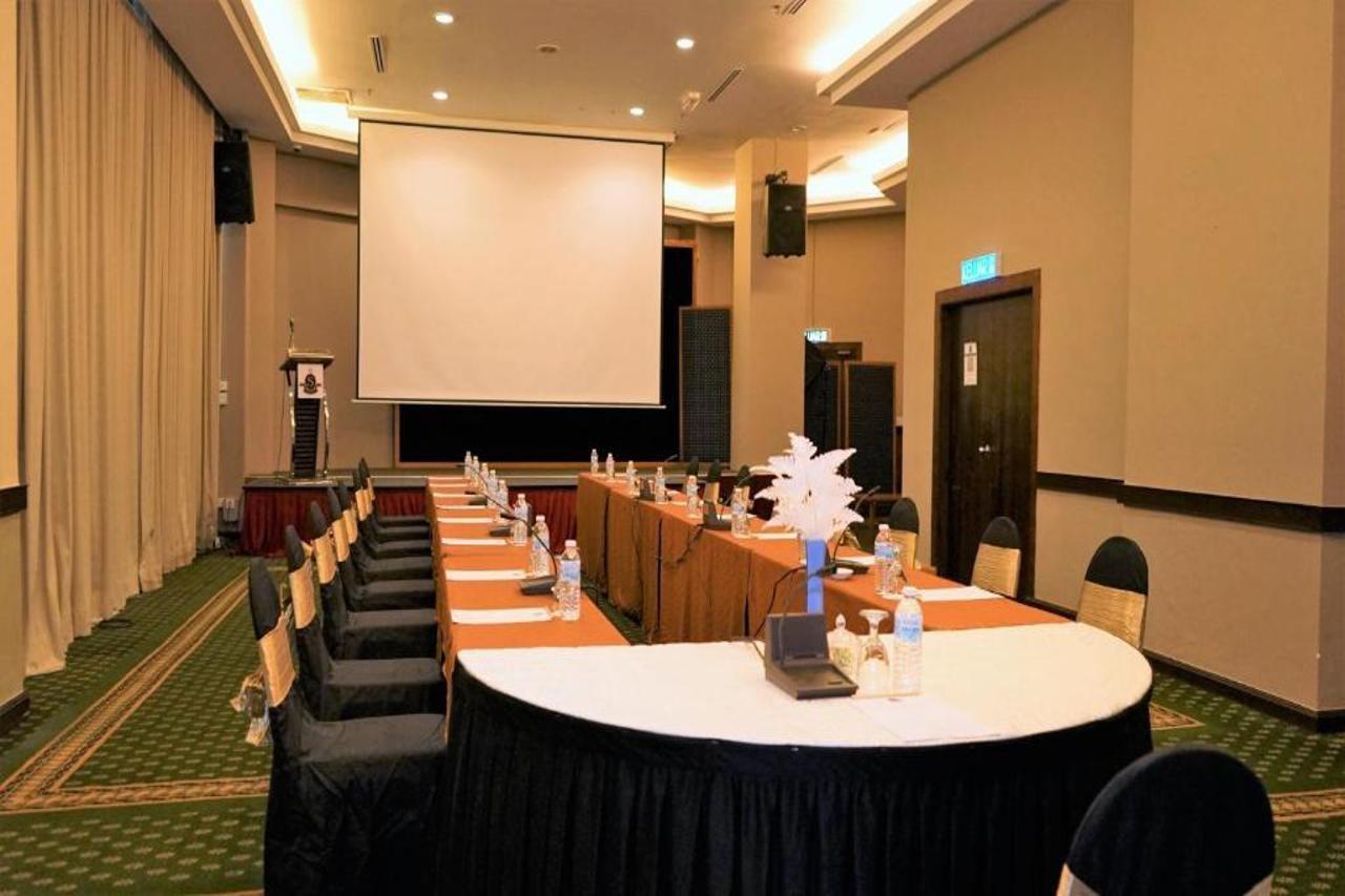 Shahzan Hotel Kuantan, Trademark Collection By Wyndham Exterior photo